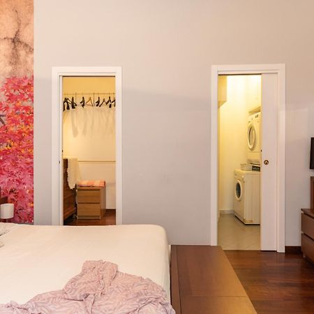 8 Home Rome Bagian luar foto