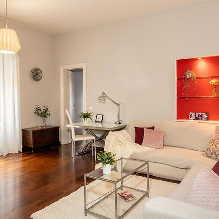 8 Home Rome Bagian luar foto