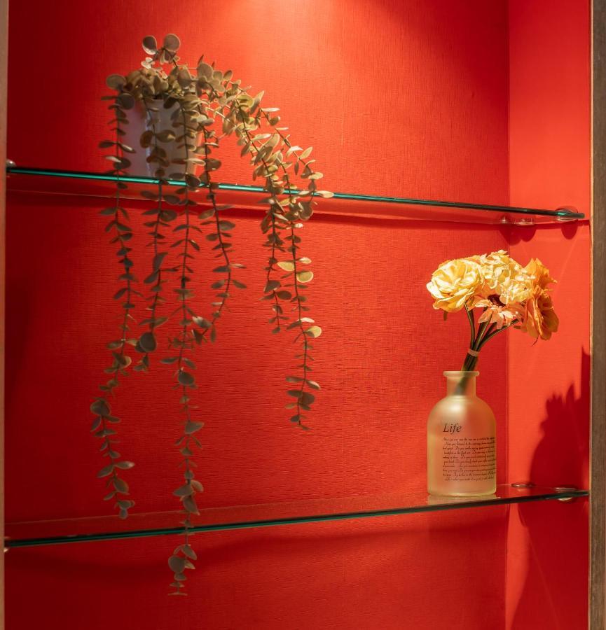 8 Home Rome Bagian luar foto