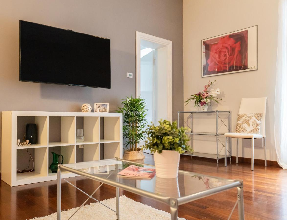 8 Home Rome Bagian luar foto