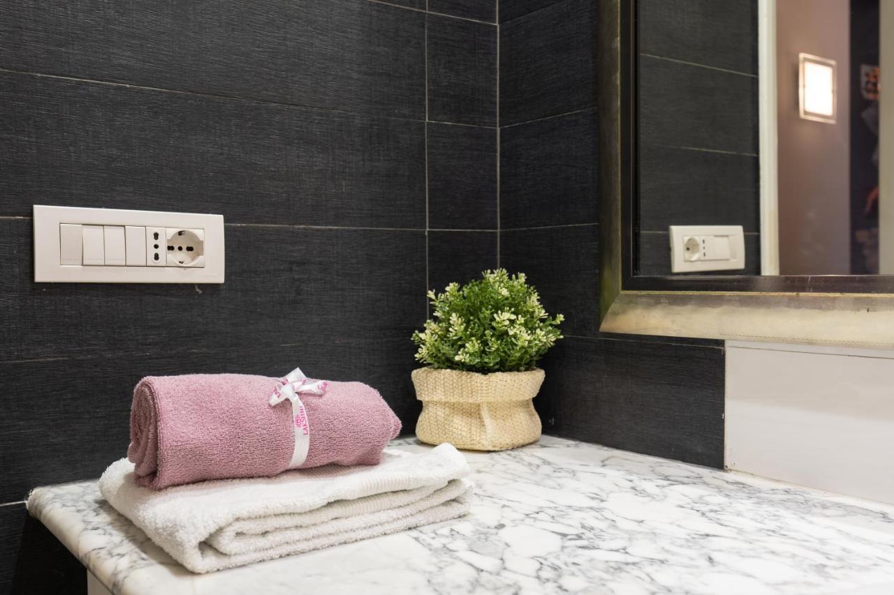 8 Home Rome Bagian luar foto